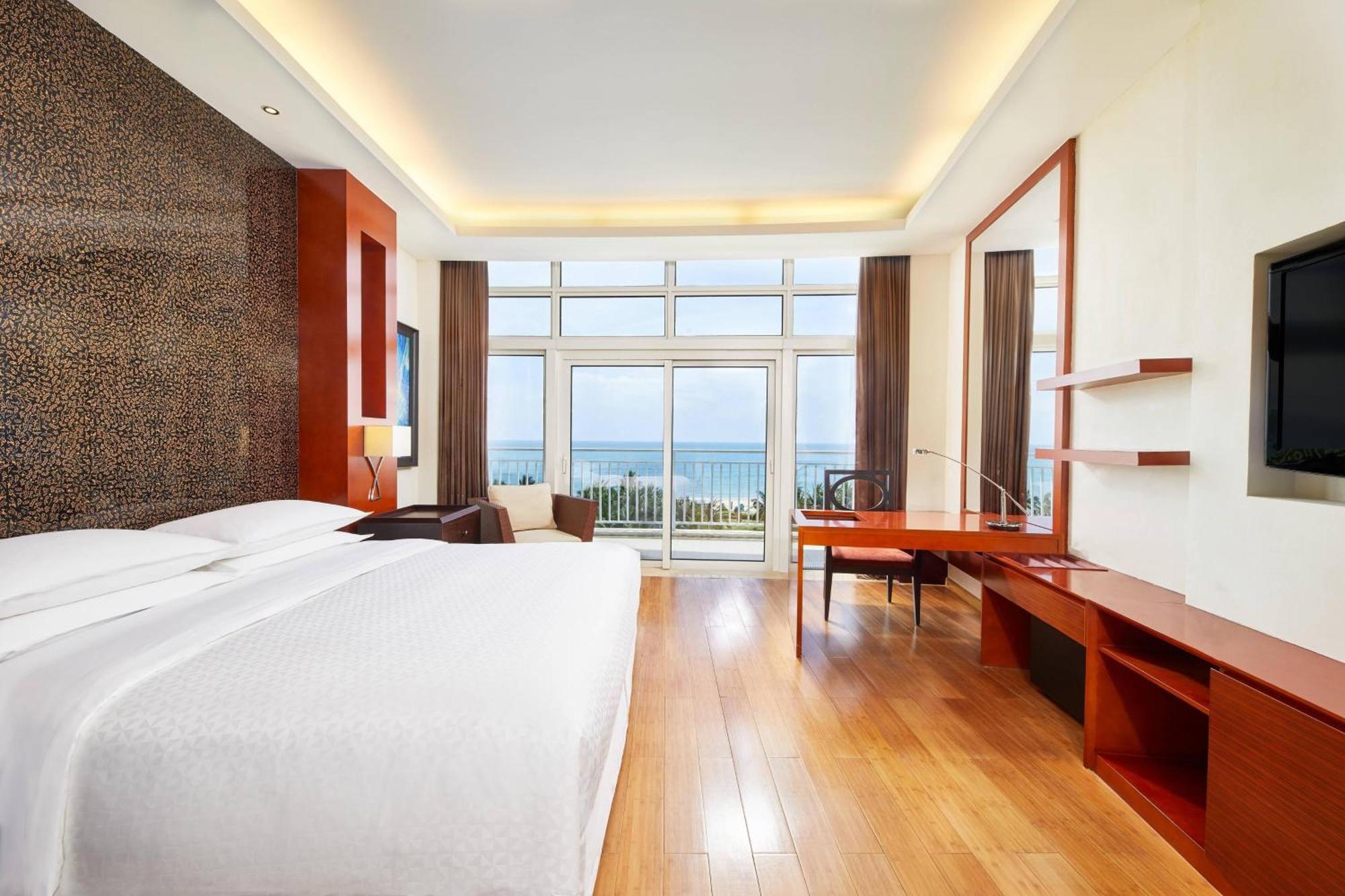 Four Points By Sheraton Shenzhou Peninsula Resort Wanning Eksteriør billede