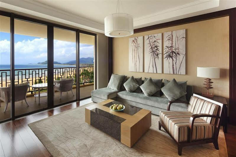 Four Points By Sheraton Shenzhou Peninsula Resort Wanning Eksteriør billede